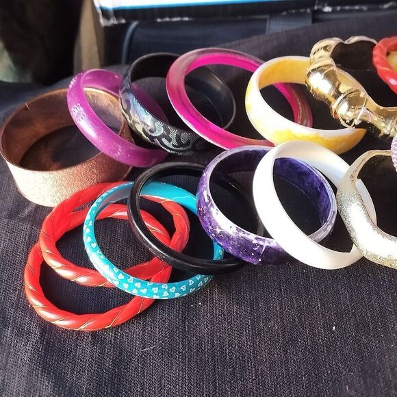 Lot Of 16 Different Unique Bangle Bracelets - Picture 8 of 14